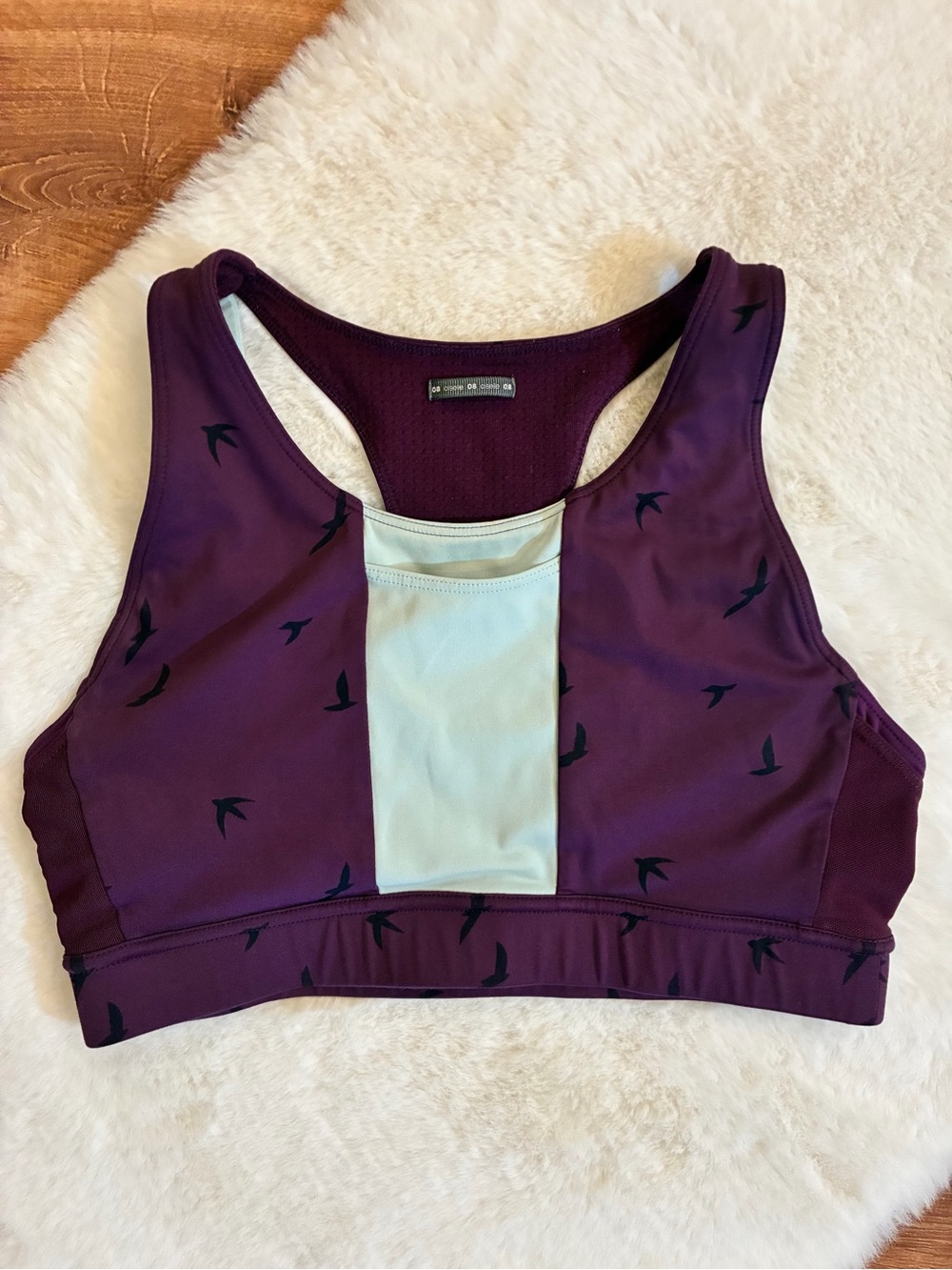 Oiselle Pockito Sports Bra Sz 8 Med (32/34BC) Pockets Empire Flying Birds Purple